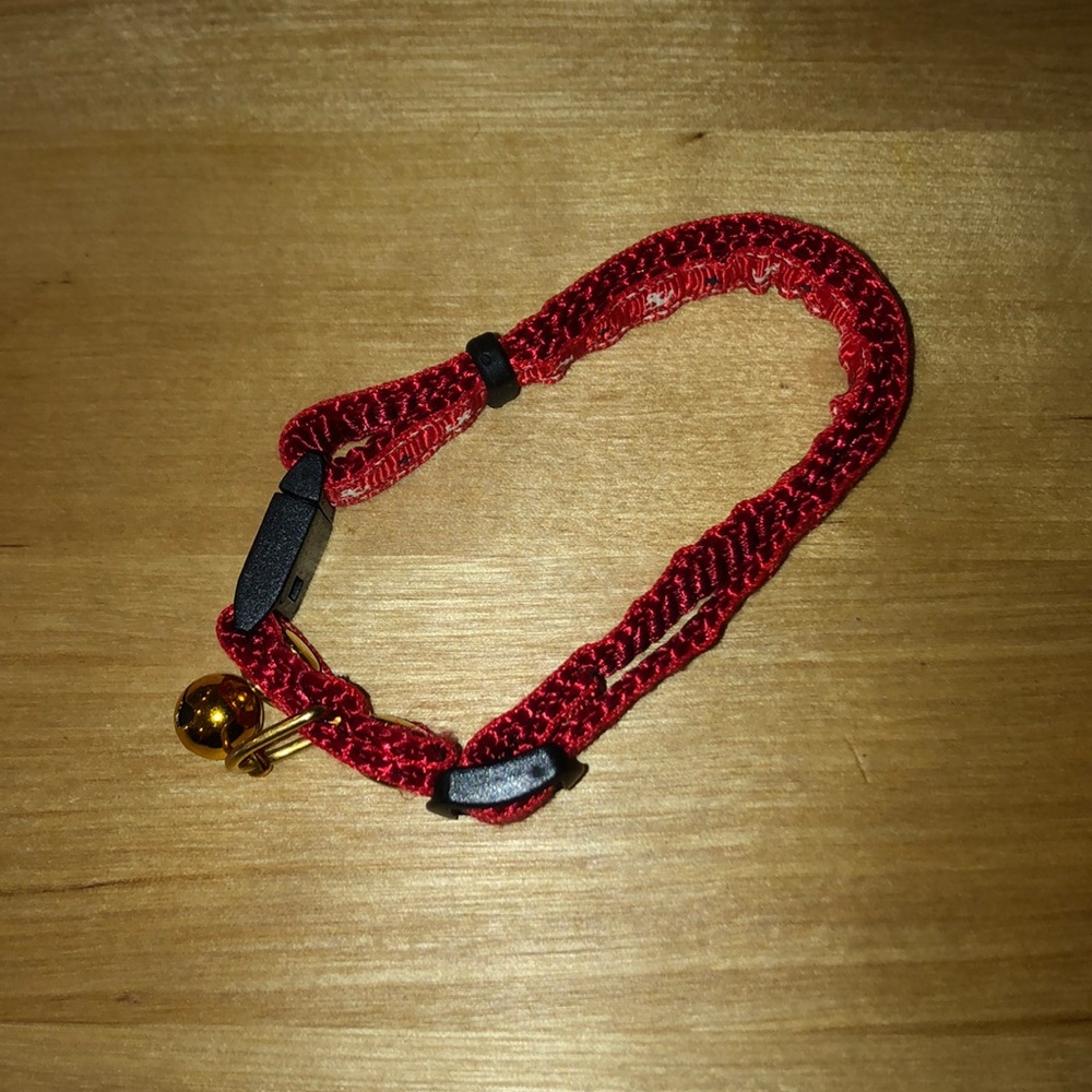 CatIt Breakaway Nylon Collar | Red with anchors